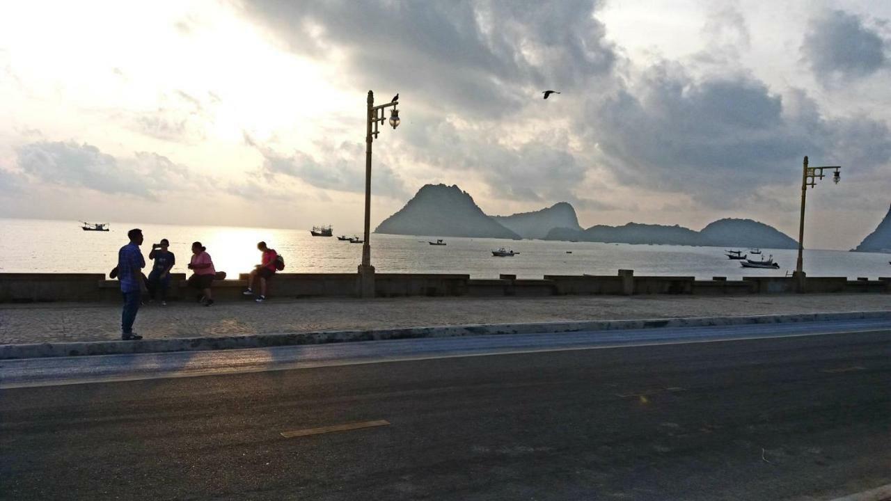 Zea Zide Hotel Prachuap Khiri Khan Extérieur photo